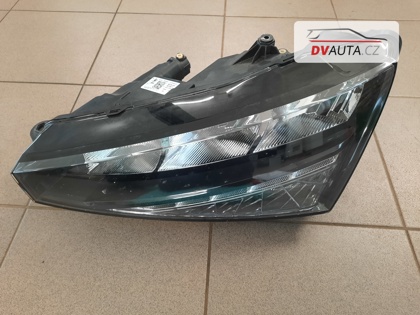 Levé přední světlo 657941015